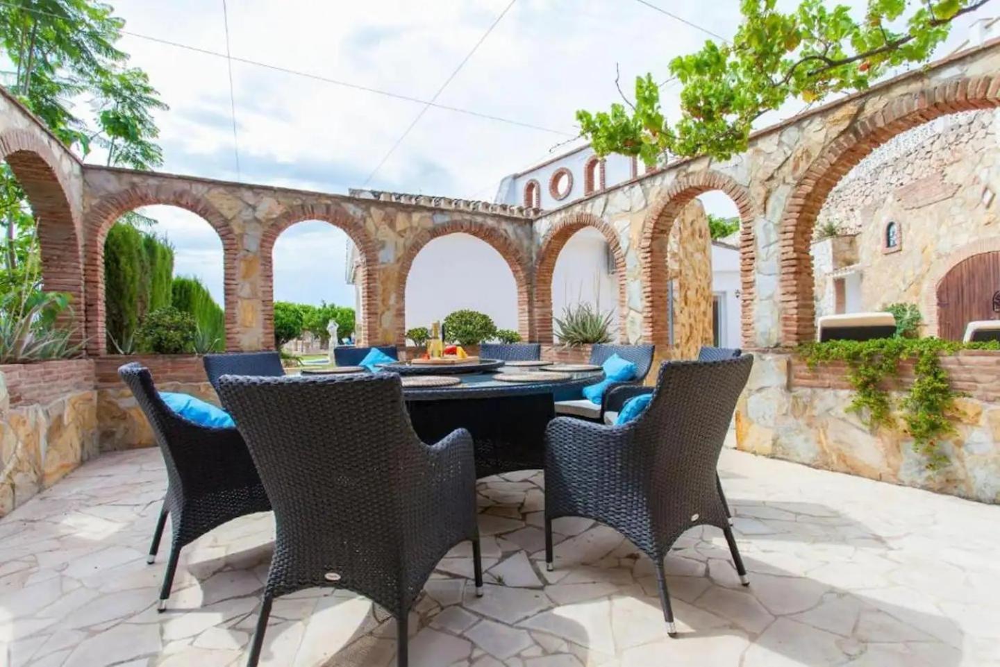 Summer Offers! Fabulous Luxury Villa Near The Beach Sleeps 8 Benalmádena Exterior foto