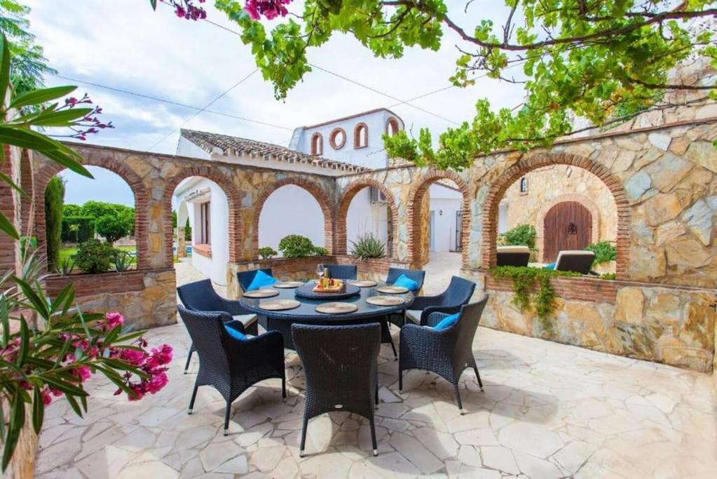 Summer Offers! Fabulous Luxury Villa Near The Beach Sleeps 8 Benalmádena Exterior foto